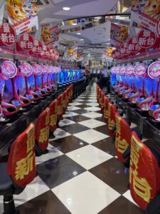 海大人気の店舗で沖縄6がマジで通路になってるのビビった、これはヤバいな