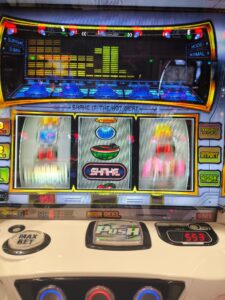 LB SHAKEリーチ目ショボ過ぎだろ、飽きるわ